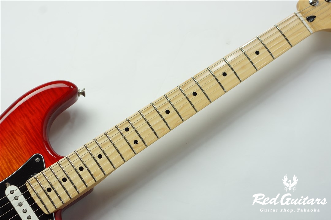 Fender Player Stratocaster HSS Plus Top - Aged Cherry Burst